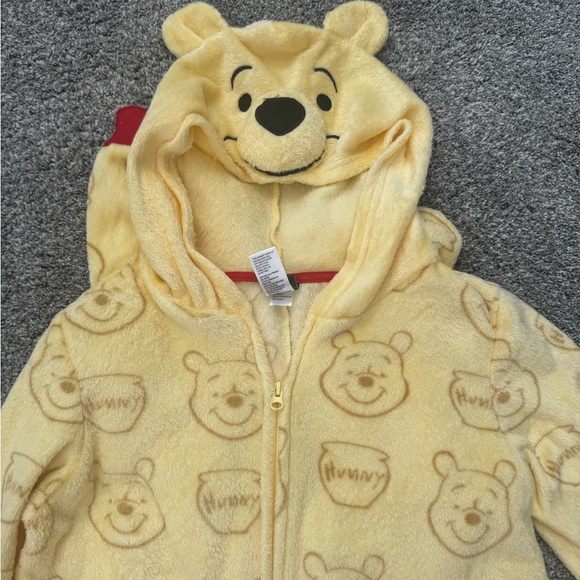 Disney Winnie the Pooh Yellow Hooded Sleepwear with Red Accents - Picture 13 of 13